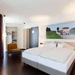 Vienna House Easy By Wyndham & أوسنابروك