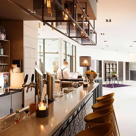 Vienna House Easy By Wyndham & 3*
