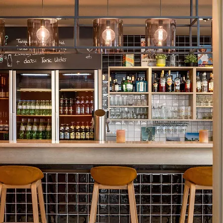 Vienna House Easy By Wyndham & 4*