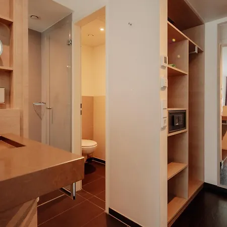 Hotel Cross By Hackmann 4*