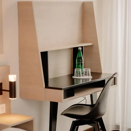 Cross By Hackmann Hotel 4*