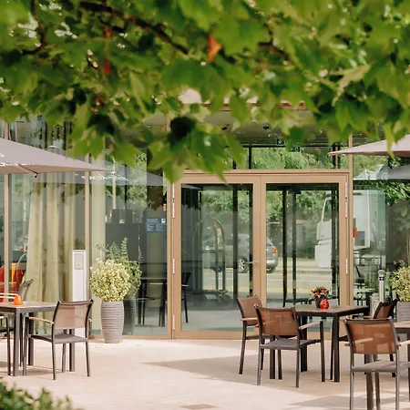 Cross By Hackmann Hotel 4*