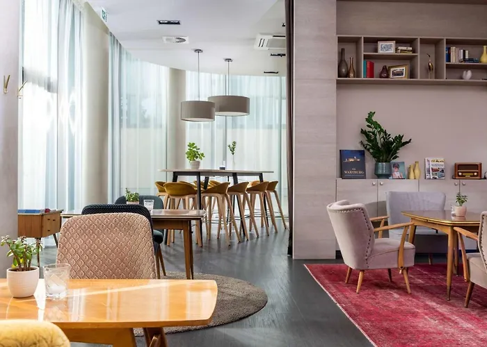 Vienna House Easy By Wyndham & ホテル 4*
