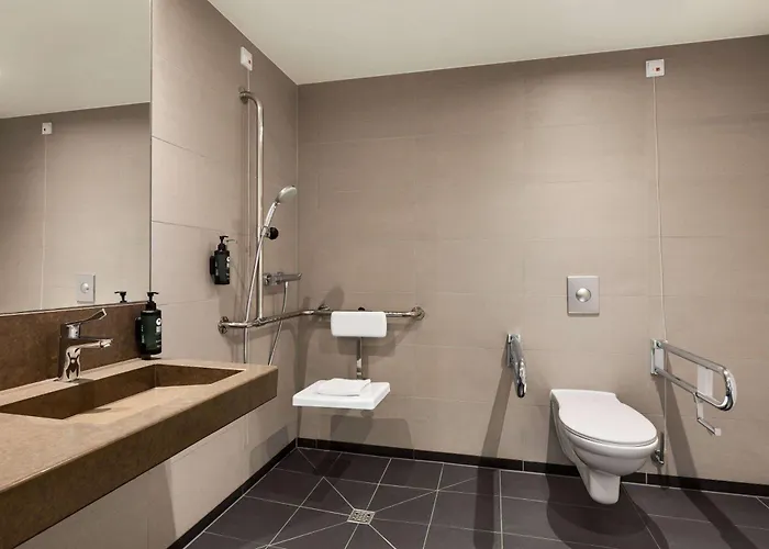 Vienna House Easy By Wyndham & 奥斯纳布吕克